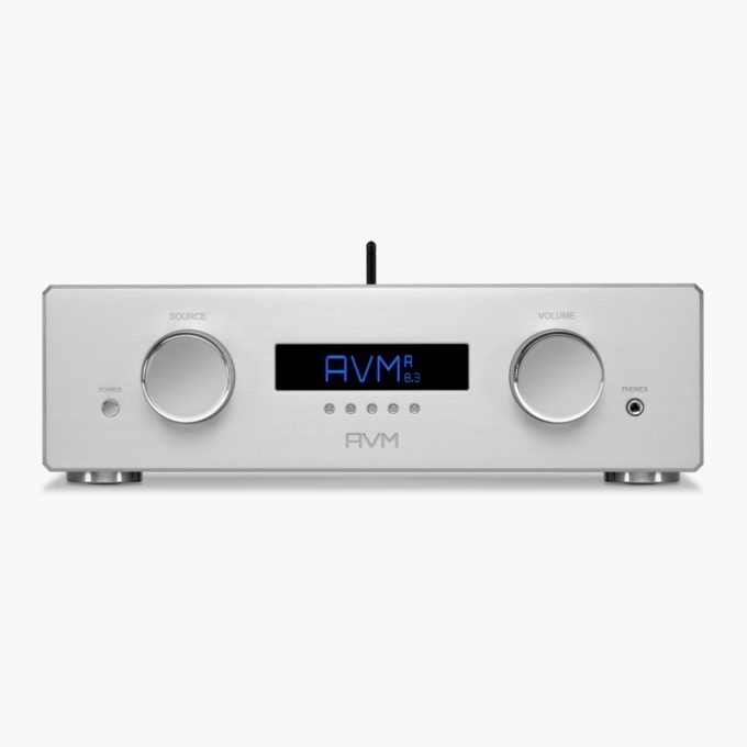 AVM Ovation A 8.3 Silver pannello frontale